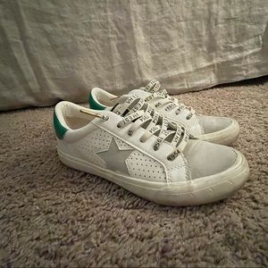 Vintage Havana Sneakers